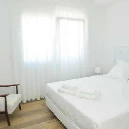 בית הארחה Maias House פיגואיירה דה פוז