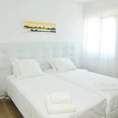 Maias House Konukevi Figueira da Foz