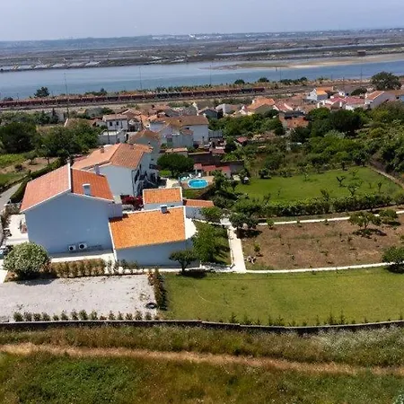 בית הארחה Maias House פיגואיירה דה פוז