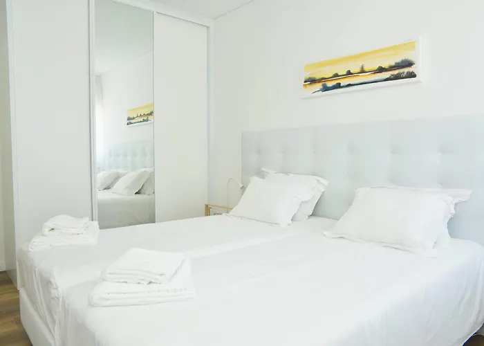 Maias House Гостевой дом 3*